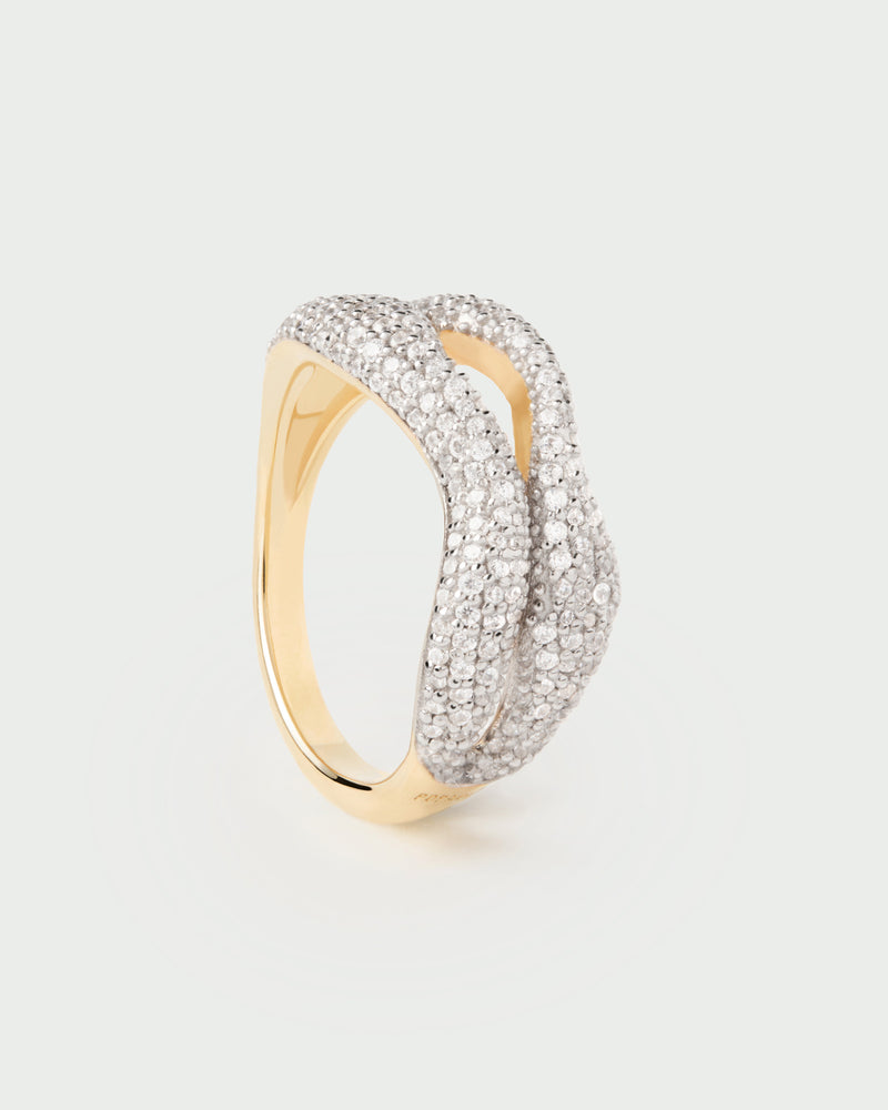 Gold-plated elegant two-band ring set with pavé zirconia and fluid lines
