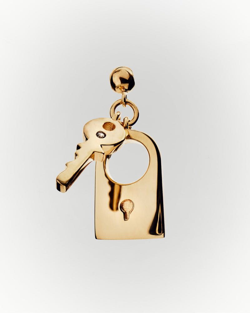 Key and padlock charm set with white zirconia to personalize necklace or bracelet