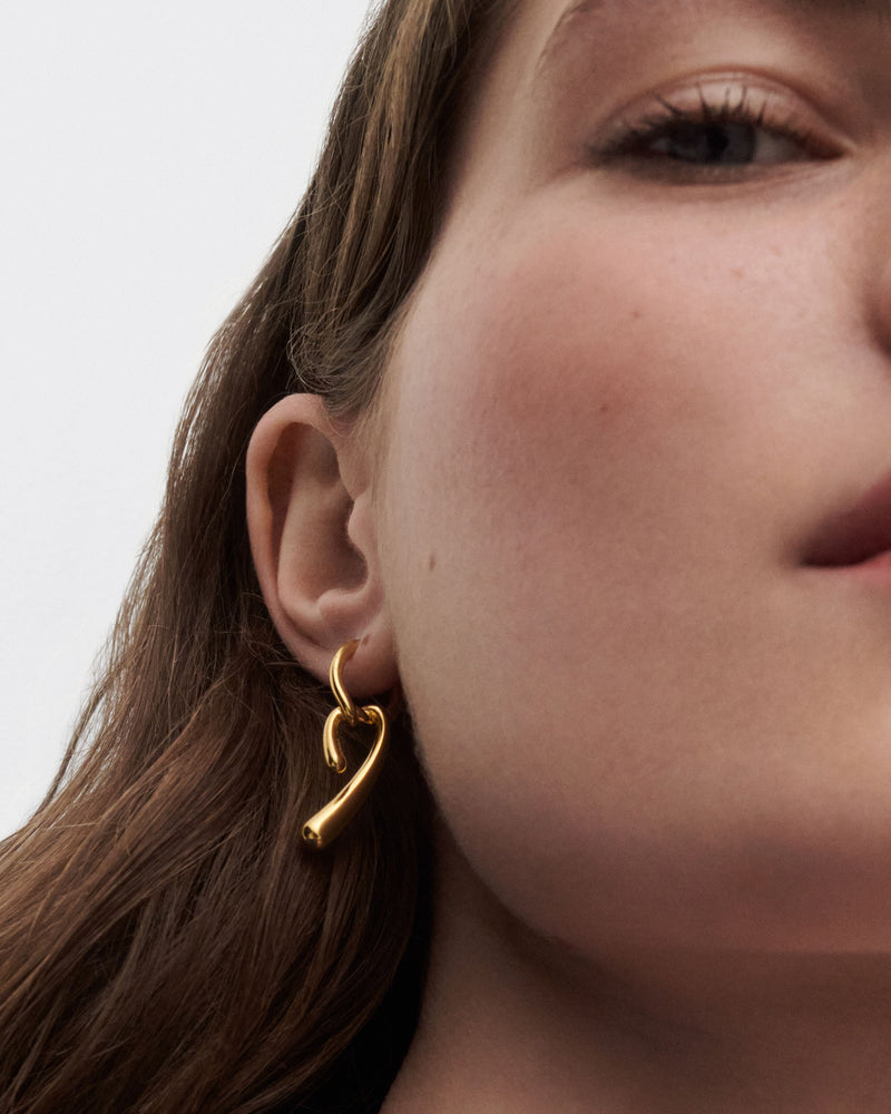 Twist hoops - 
  
    Sterling Silver / 18K Gold plating
  
