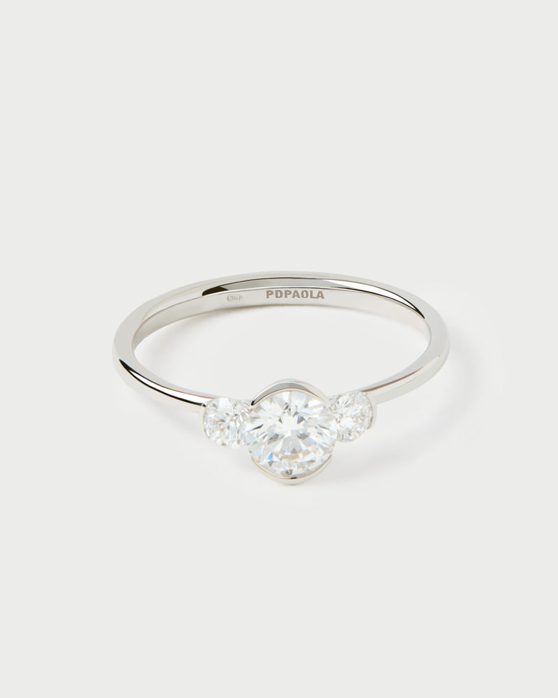 Diamonds and white gold Eve ring - 
  
    18K White gold / Rhodium silver plating
  
