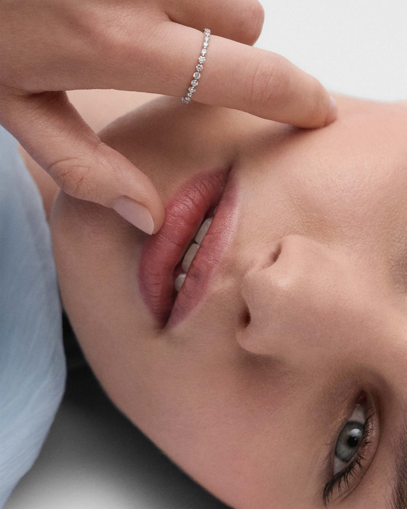 Diamonds and white gold Astra Mini eternity ring - 
  
    18K White gold / Rhodium silver plating
  
