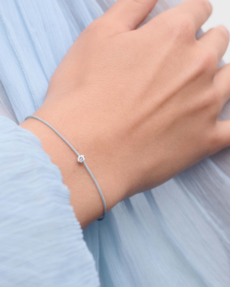 Grace diamond cord bracelet - 
  
    18K White gold / Rhodium silver plating
  
