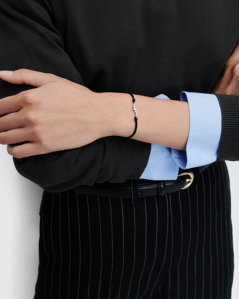 Venus Diamond cord bracelet - 
  
    18K White gold / Rhodium silver plating
  
