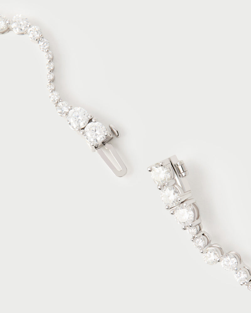 Diamonds and white gold Venus choker necklace - 
  
    18K White gold / Rhodium silver plating
  
