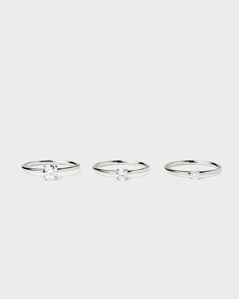 Diamonds and White Gold Solitaire Mini Ring - 
  
    18K White gold / Rhodium silver plating
  
