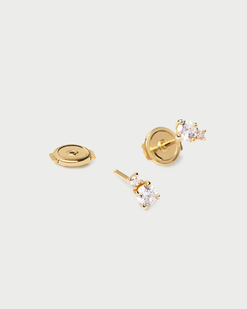 Diamonds and Gold Solitaire Duo Studs - 
  
    18K Gold
  
