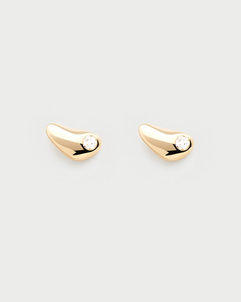 Delta single stud earring - 
  
    Sterling Silver / 18K Gold plating
  

